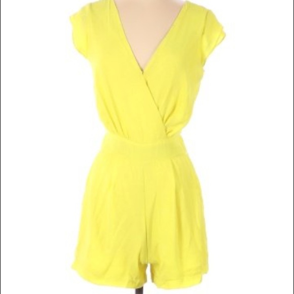 Adorable yellow romper